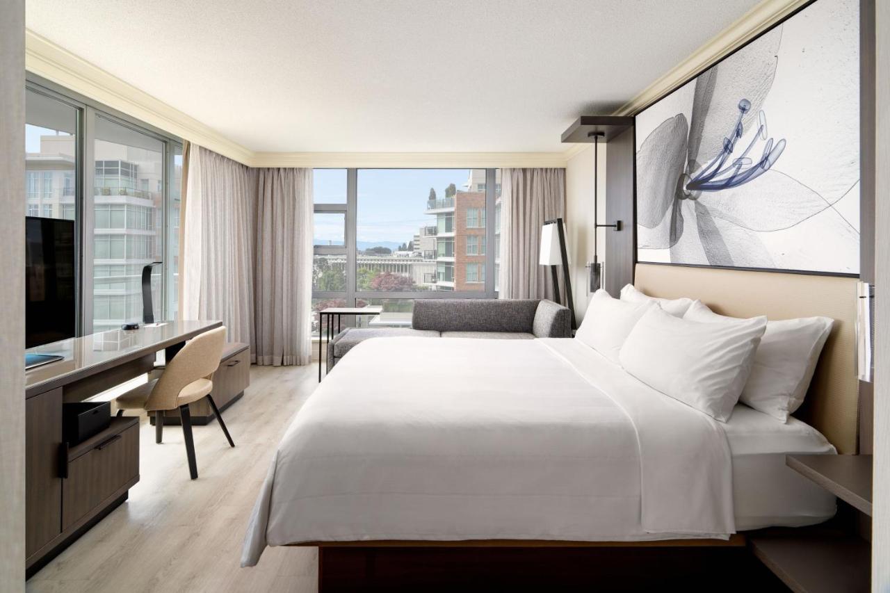 Victoria Marriott Inner Harbour Екстериор снимка