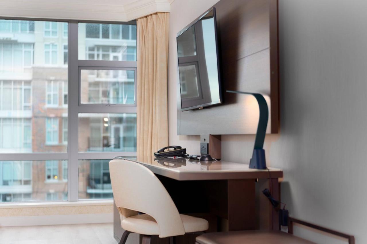 Victoria Marriott Inner Harbour Екстериор снимка